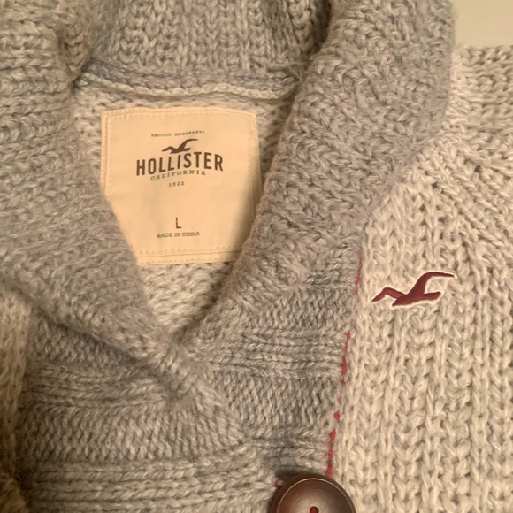 Hollister Gray/Cream Thick Cardigan Size Large - Picture 2 of 5